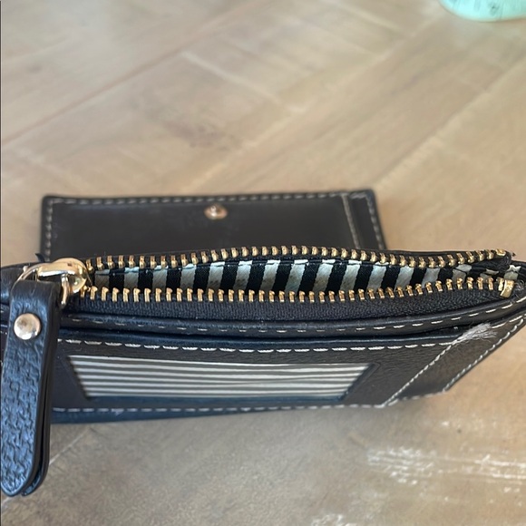 Kate Spade Black Wallet - Picture 5 of 5